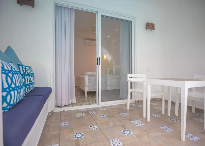 Mediterraneo Hotel