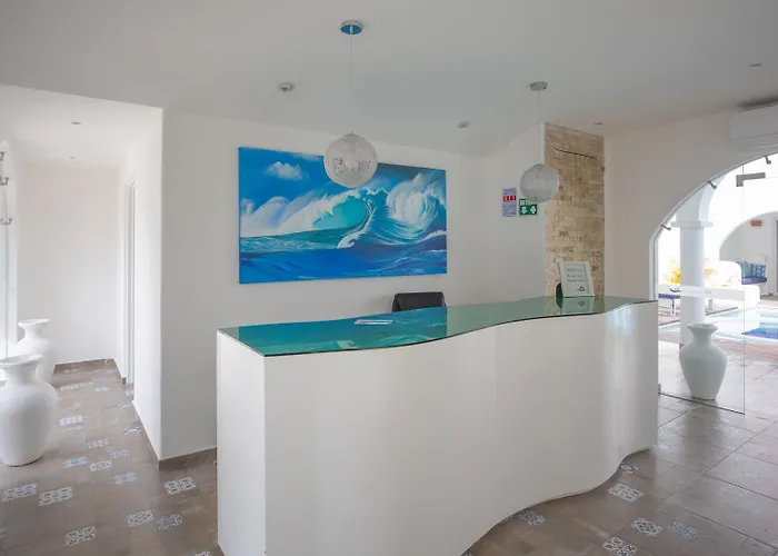 Mediterraneo Hotel 3*